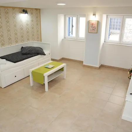 Holiday home Authentic Holiday Overlooking The Bay *