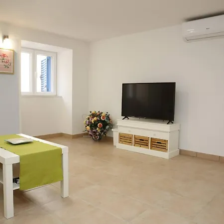 Authentic Holiday Overlooking The Bay * Vodice
